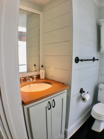 251 Meeting Street Unit 3, Charleston, SC 29401