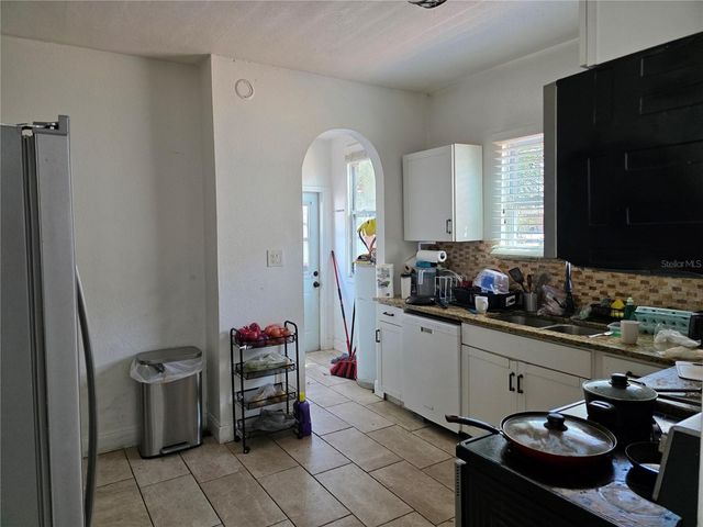 847 S RIDGEWOOD AVENUE, Daytona Beach, FL 32114