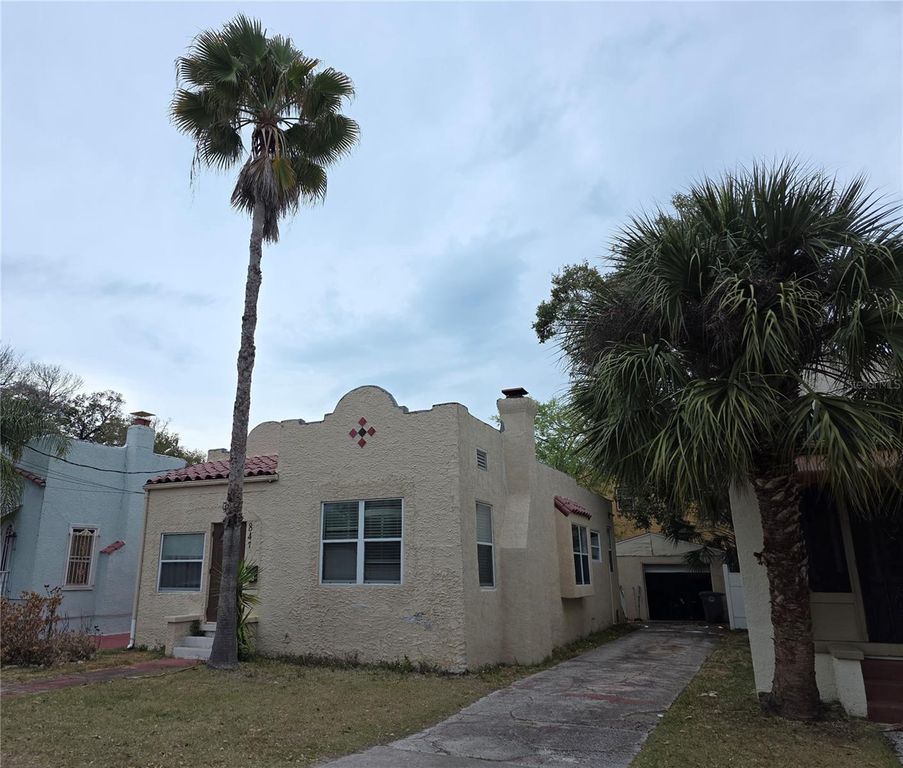 847 S RIDGEWOOD AVENUE, Daytona Beach, FL 32114