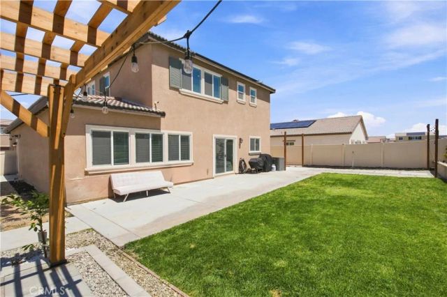 4410 W Avenue J1, Lancaster, CA 93536