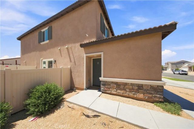 4410 W Avenue J1, Lancaster, CA 93536