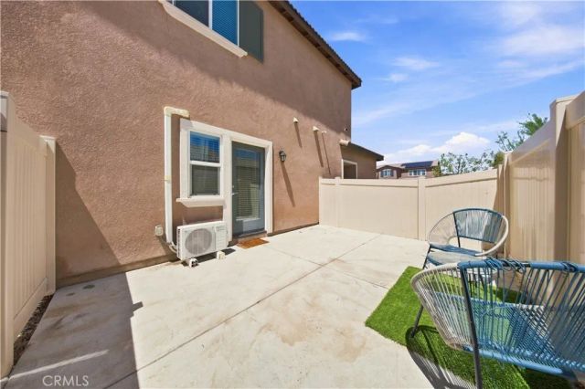 4410 W Avenue J1, Lancaster, CA 93536