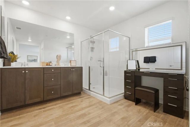 4410 W Avenue J1, Lancaster, CA 93536
