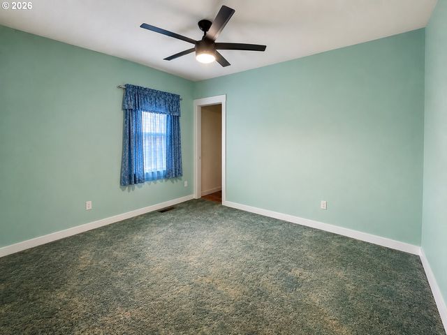 7110 Se WOODSTOCK Blvd, Portland, OR 97206