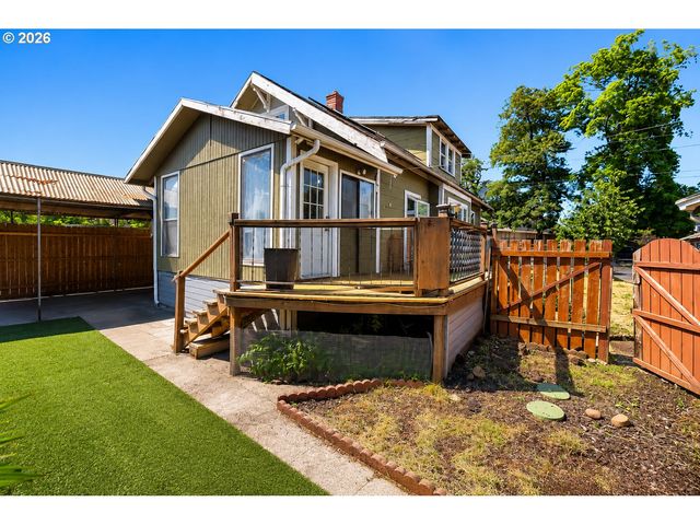 7110 Se WOODSTOCK Blvd, Portland, OR 97206