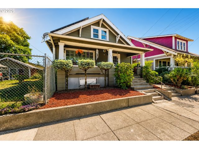 7110 Se WOODSTOCK Blvd, Portland, OR 97206