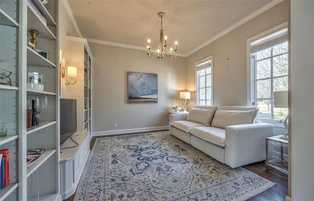 14236 Nieman Road, Overland Park, KS 66221