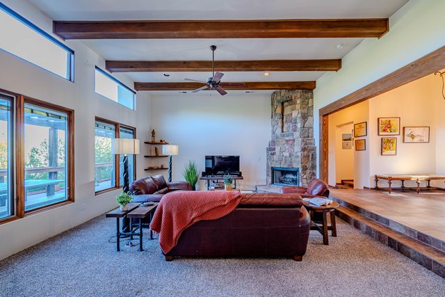 6 Storyteller Court, Sandia Park, NM 87047