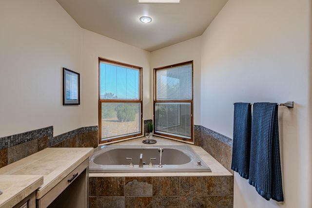 6 Storyteller Court, Sandia Park, NM 87047