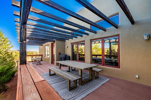 6 Storyteller Court, Sandia Park, NM 87047