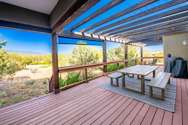 6 Storyteller Court, Sandia Park, NM 87047