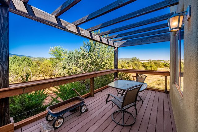 6 Storyteller Court, Sandia Park, NM 87047