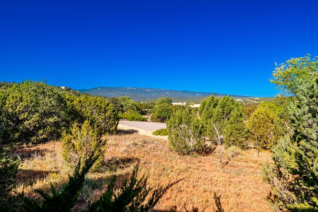 6 Storyteller Court, Sandia Park, NM 87047