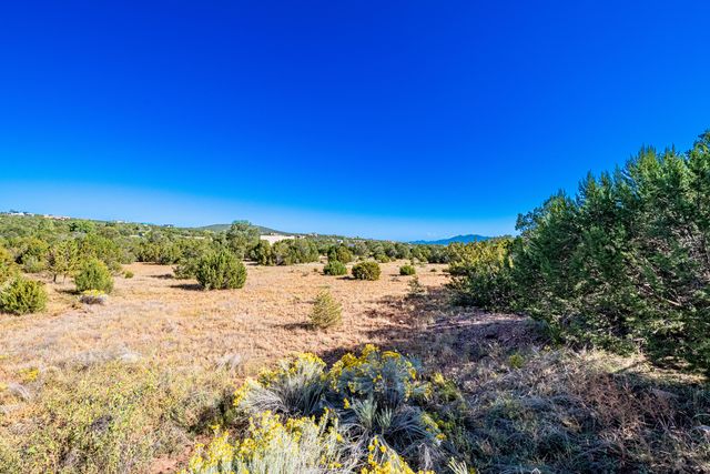 6 Storyteller Court, Sandia Park, NM 87047