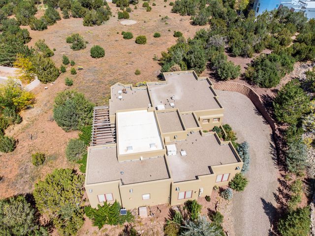 6 Storyteller Court, Sandia Park, NM 87047