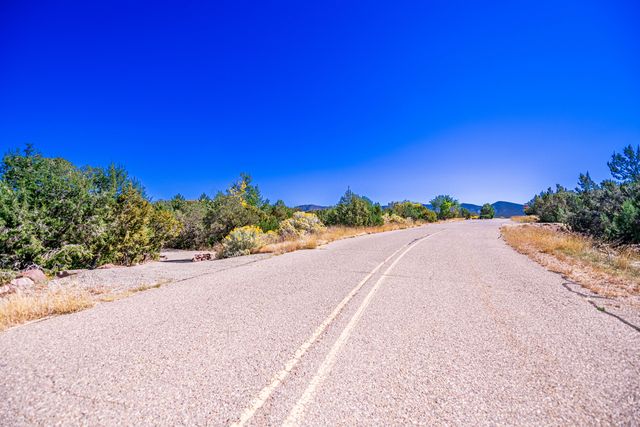 6 Storyteller Court, Sandia Park, NM 87047