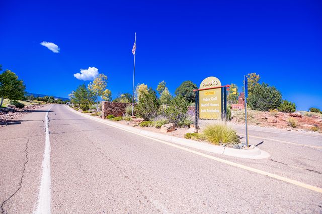 6 Storyteller Court, Sandia Park, NM 87047