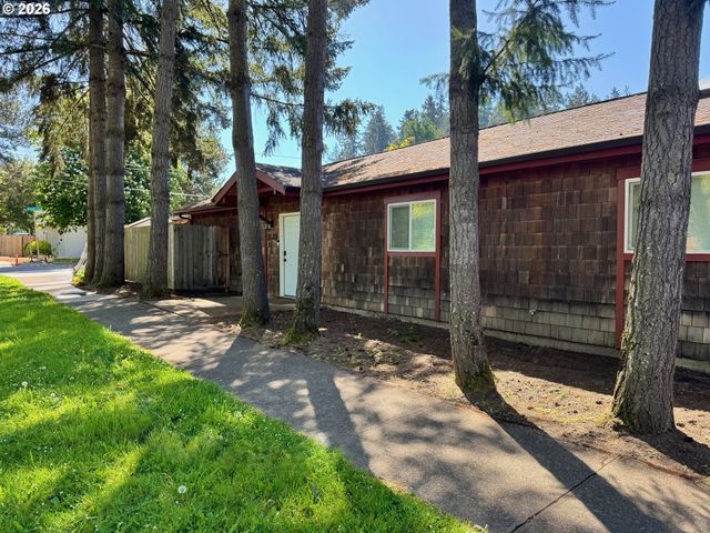 1120 E 24TH Ave, Eugene, OR 97403