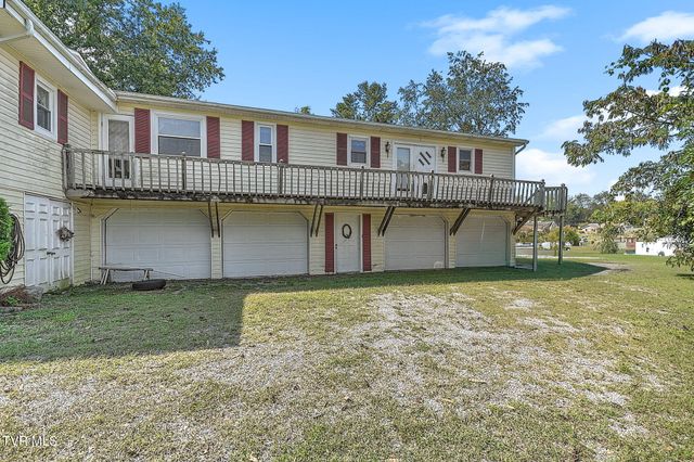 215 Bullock Hollow Road, Bristol, TN 37620