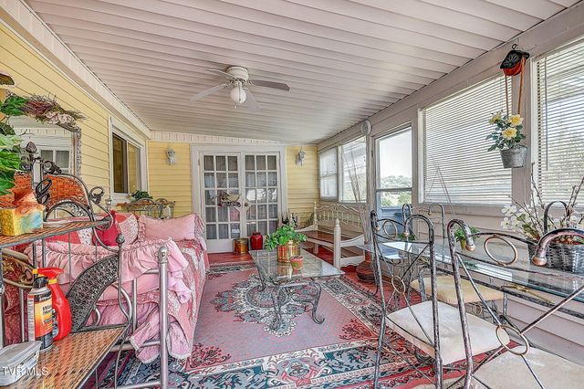 215 Bullock Hollow Road, Bristol, TN 37620