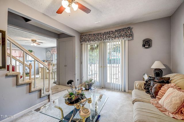 215 Bullock Hollow Road, Bristol, TN 37620