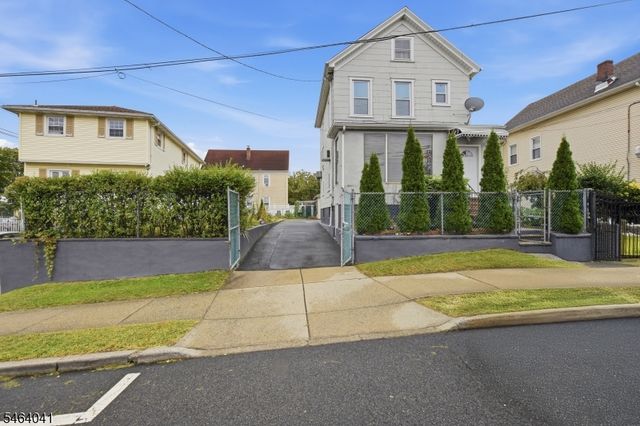 47 Durant Ave, Clifton City, NJ 07011