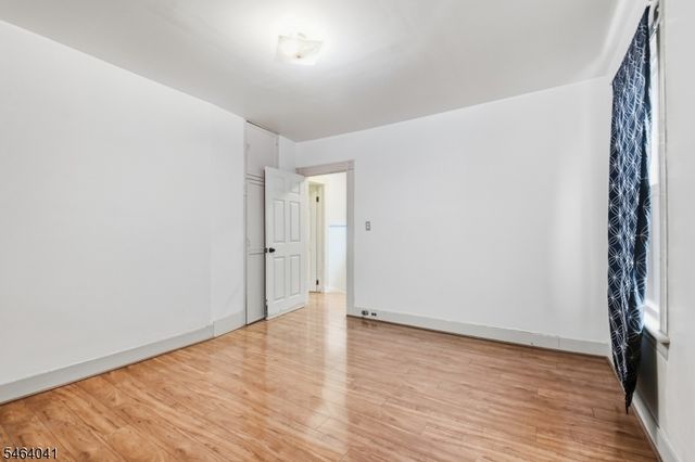 47 Durant Ave, Clifton City, NJ 07011