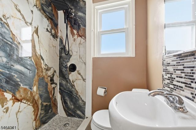 47 Durant Ave, Clifton City, NJ 07011