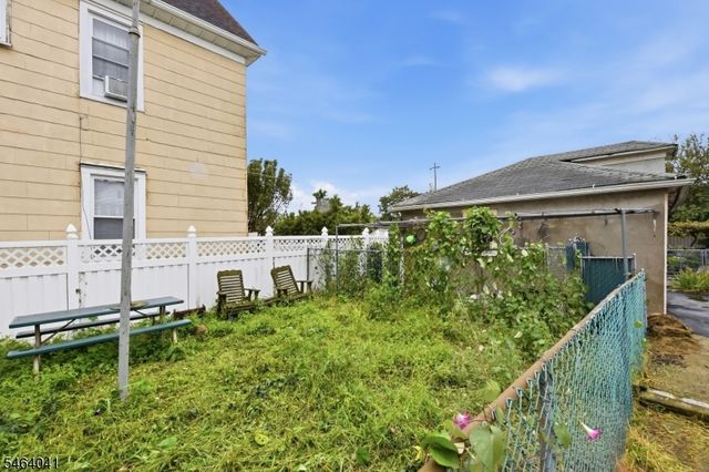47 Durant Ave, Clifton City, NJ 07011