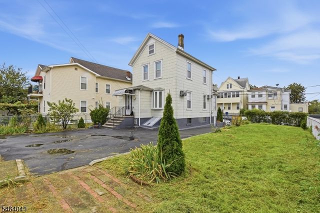 47 Durant Ave, Clifton City, NJ 07011