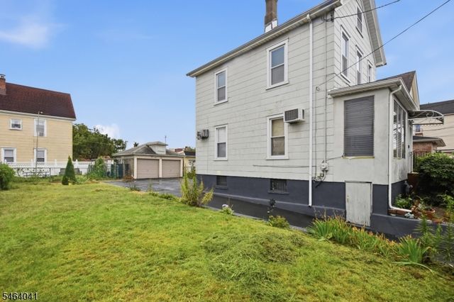 47 Durant Ave, Clifton City, NJ 07011
