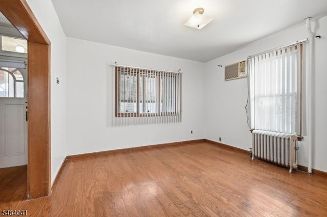 47 Durant Ave, Clifton City, NJ 07011