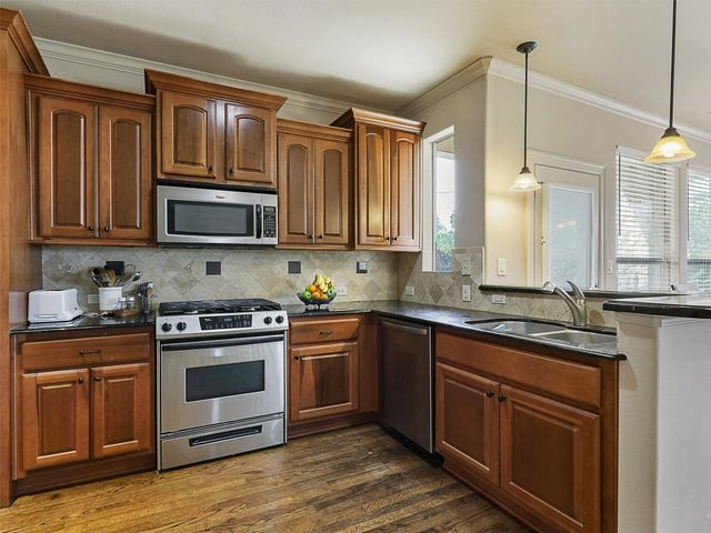 2500 Fountain Cove, Carrollton, TX 75006