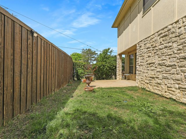 2500 Fountain Cove, Carrollton, TX 75006