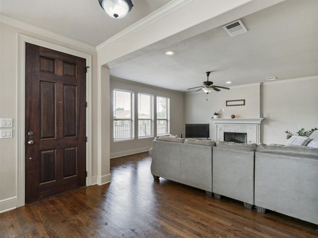 2500 Fountain Cove, Carrollton, TX 75006