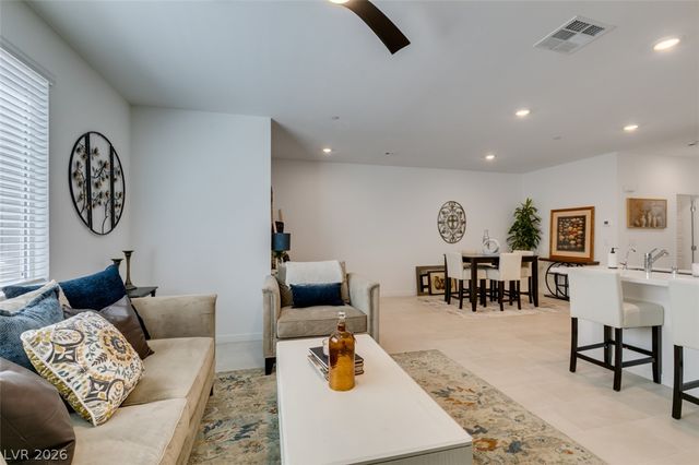 1535 Maria Crossing Avenue, Henderson, NV 89002