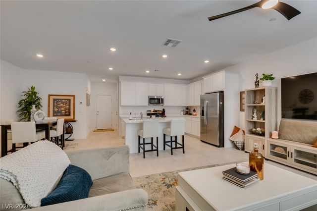 1535 Maria Crossing Avenue, Henderson, NV 89002