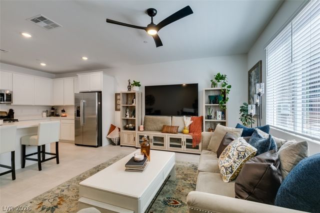 1535 Maria Crossing Avenue, Henderson, NV 89002