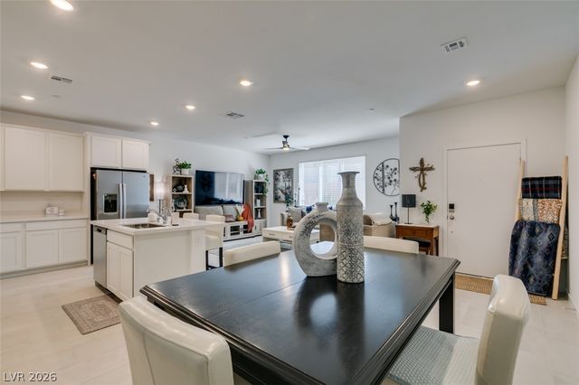 1535 Maria Crossing Avenue, Henderson, NV 89002