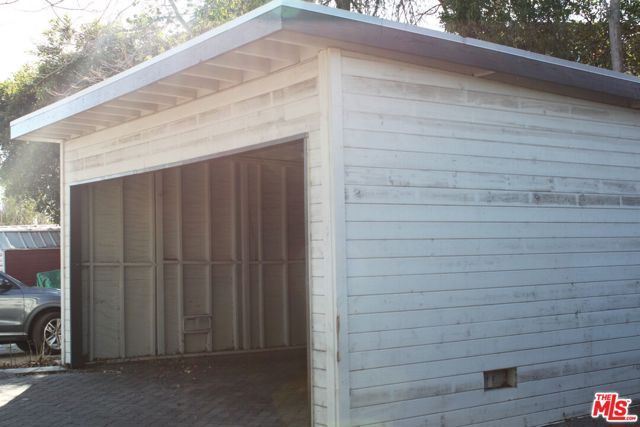 2335 Silver Ridge Avenue, Los Angeles, CA 90039