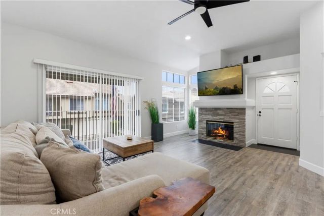 8070 E Oak Ridge Circle, Anaheim Hills, CA 92808