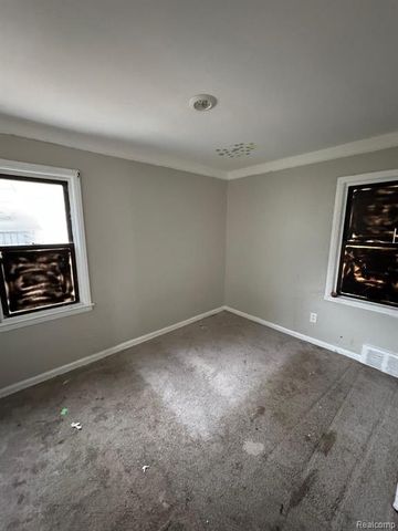 19372 Woodbine Street, Detroit, MI 48219