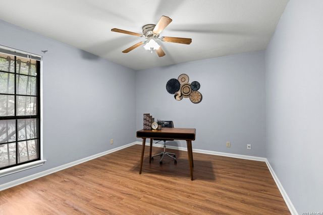 10311 GRAND CIR, San Antonio, TX 78239