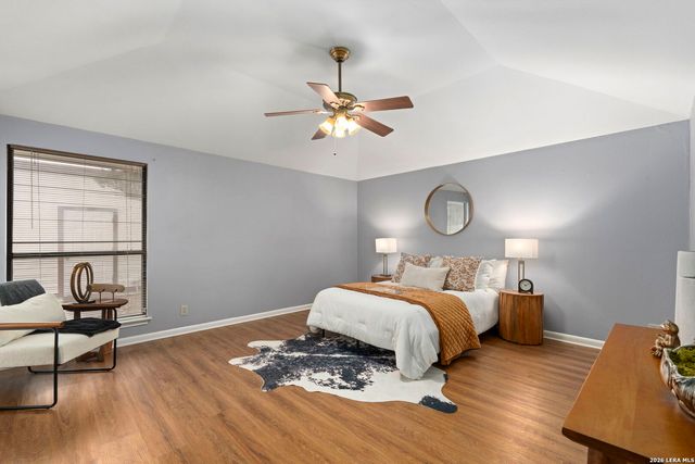 10311 GRAND CIR, San Antonio, TX 78239