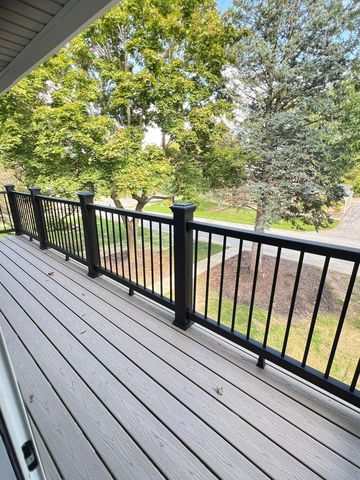 2581 Ridgecroft Drive Se 302, City Of Kentwood, MI 49546