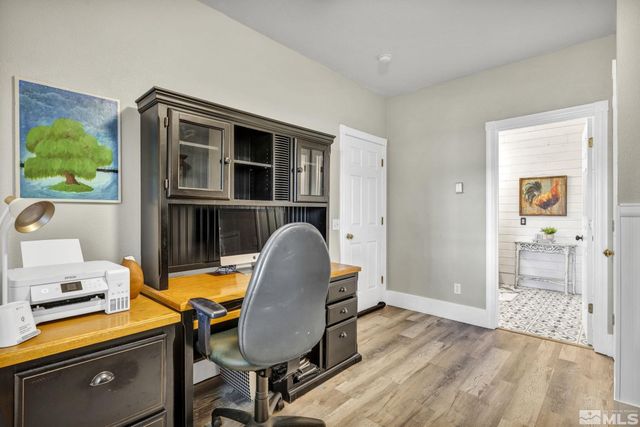 996 Farrier Court, Gardnerville, NV 89410