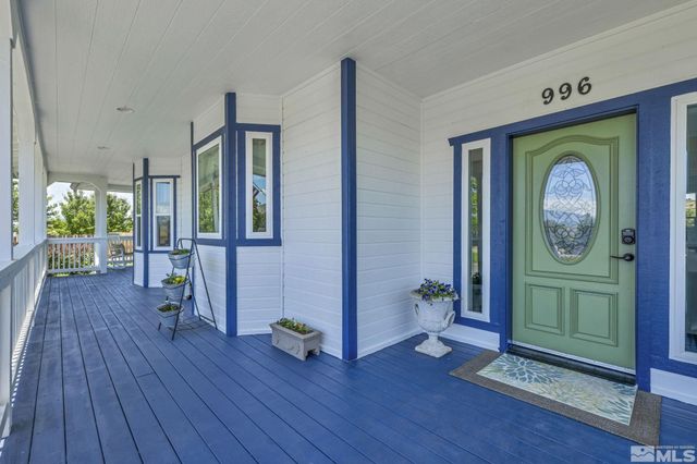 996 Farrier Court, Gardnerville, NV 89410
