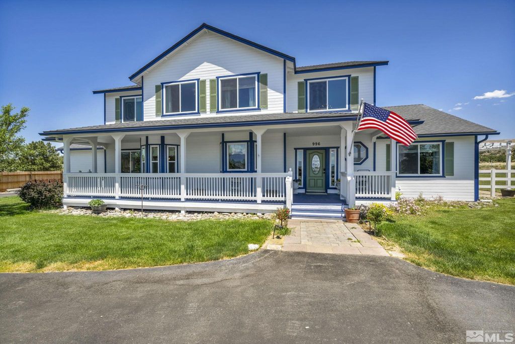 996 Farrier Court, Gardnerville, NV 89410