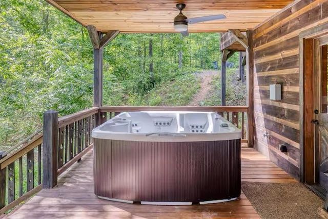 30 Trinity Hills Lane, Mineral Bluff, GA 30559