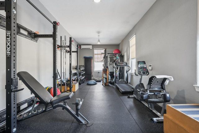 W137N6161 Weyer Farm COURT, Menomonee Falls, WI 53051